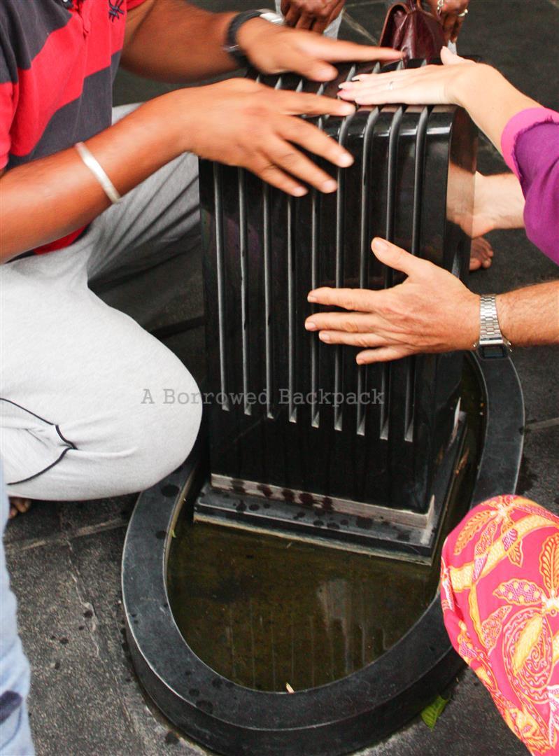 Musical instrument that plays with water